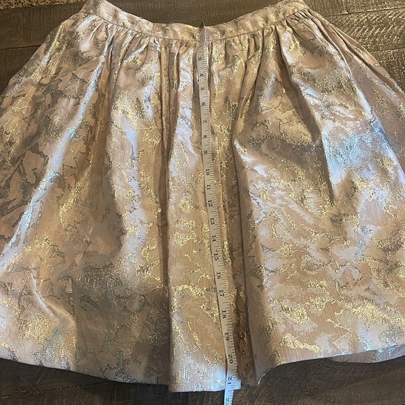 Alice+Olivia Stacey Bendet Rose Gold Pouf Metallic Jacquard Skirt NWT Sz 8 - Picture 12 of 14